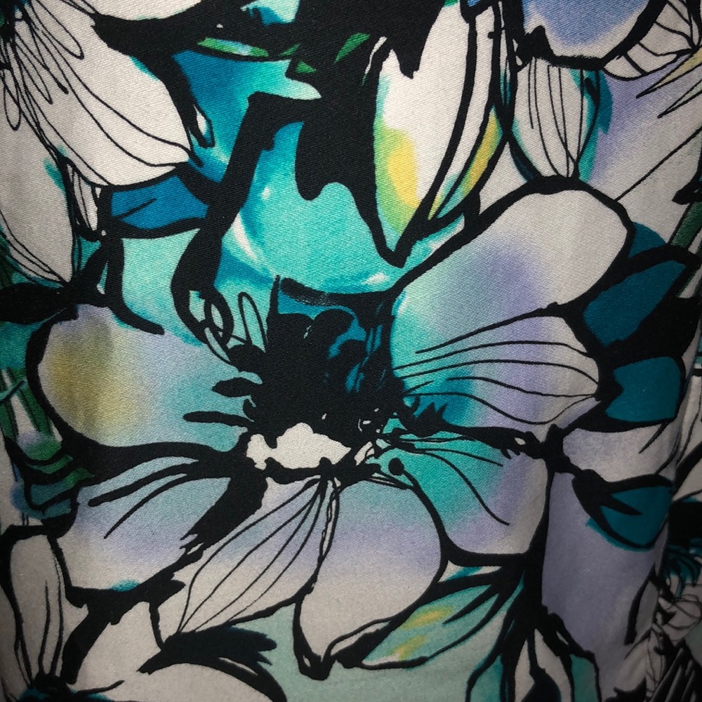 🤍DRESS BARN🤍FLORAL DRESS WITH CRINOLINE HEM🤍 - Picture 5 of 7